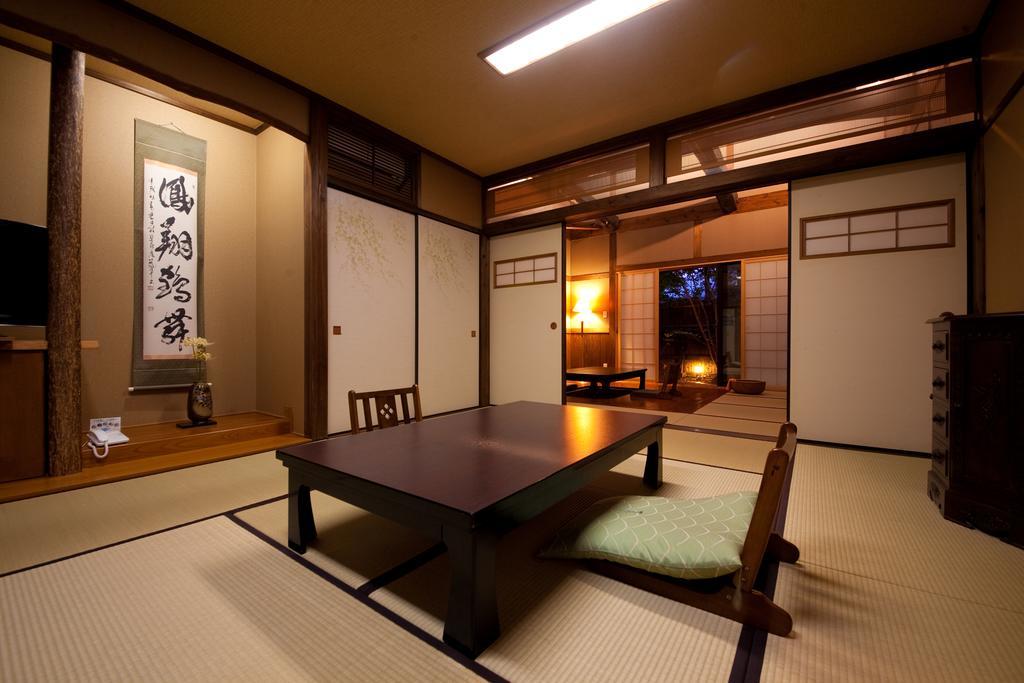 Hatago Kounokura Yufu Esterno foto